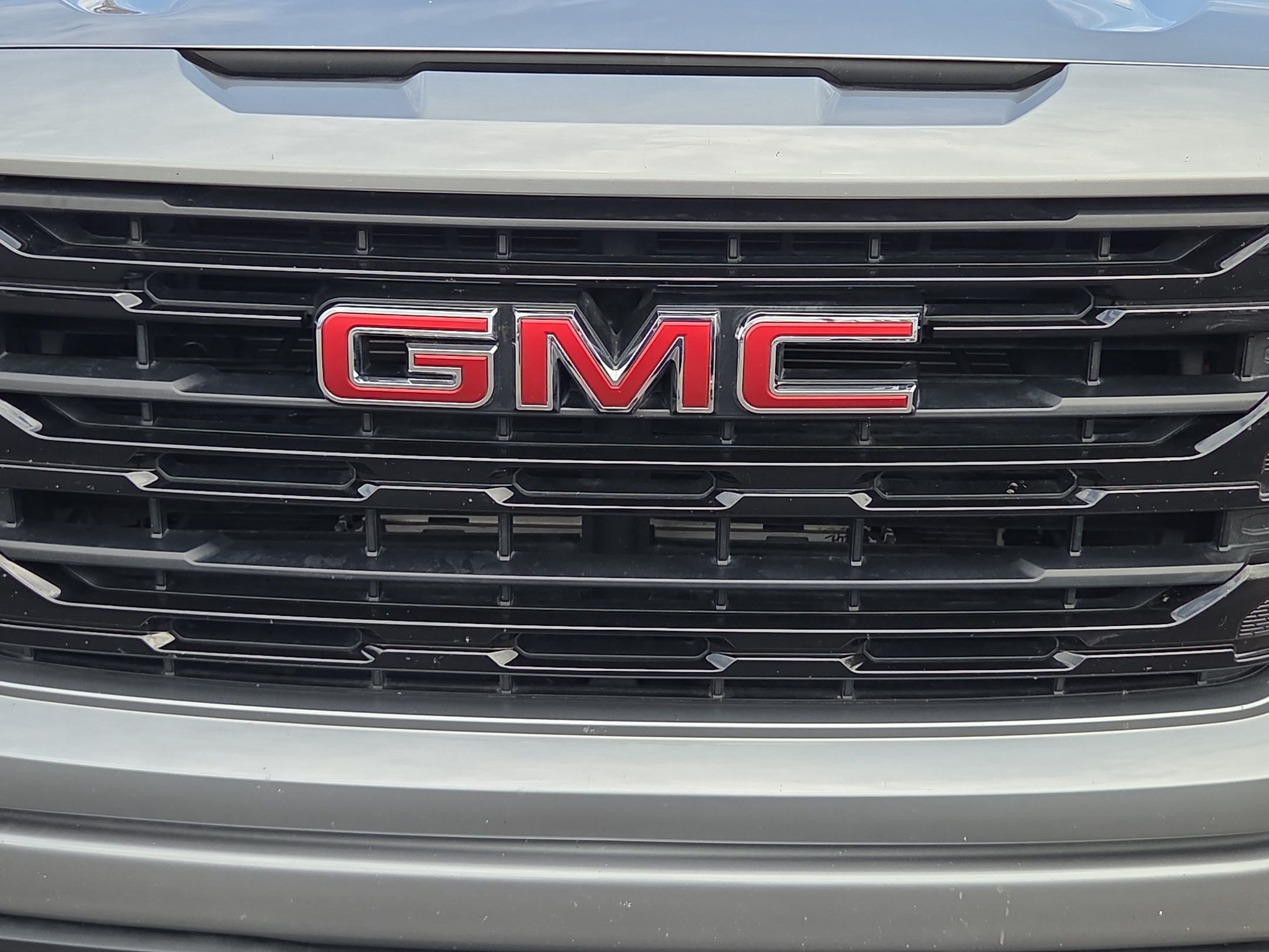 Certified 2025 GMC Sierra 1500 Elevation w/ Preferred Package AWD/4WD image 9