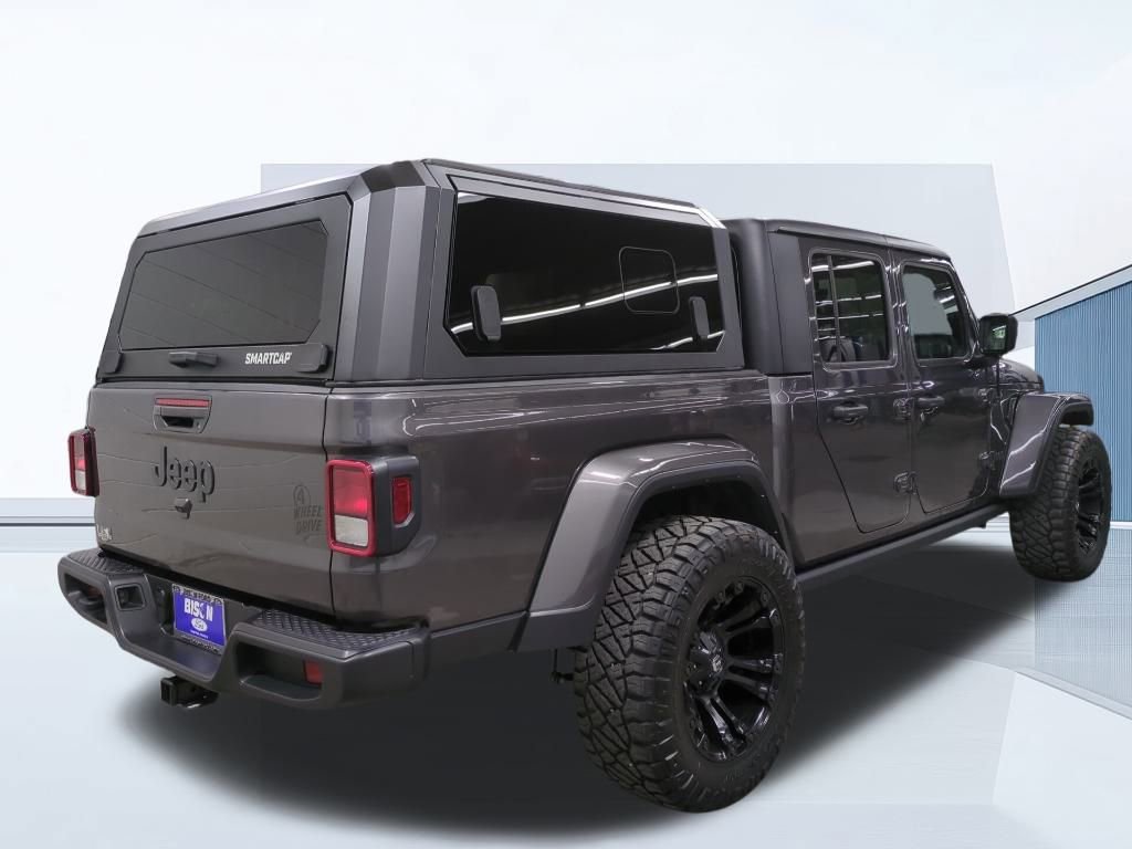 Used 2023 Jeep Gladiator Willys image 3