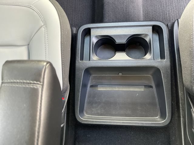 Used 2021 Ford Explorer XLT w/ Equipment Group 202A AWD/4WD image 36