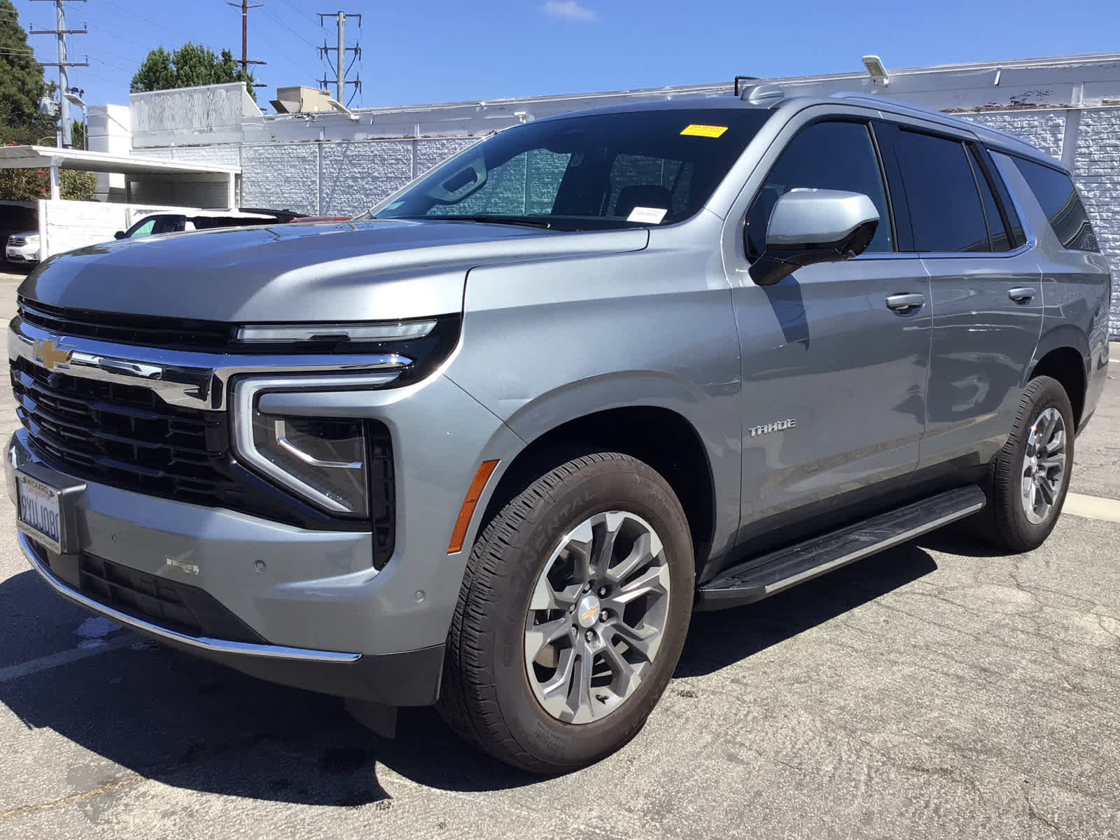 Used 2026 Chevrolet Tahoe LS w/ LPO, Get Active Package AWD/4WD image 2