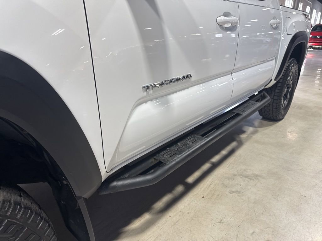 Used 2016 Toyota Tacoma TRD Off-Road w/ Towing Package RWD image 12