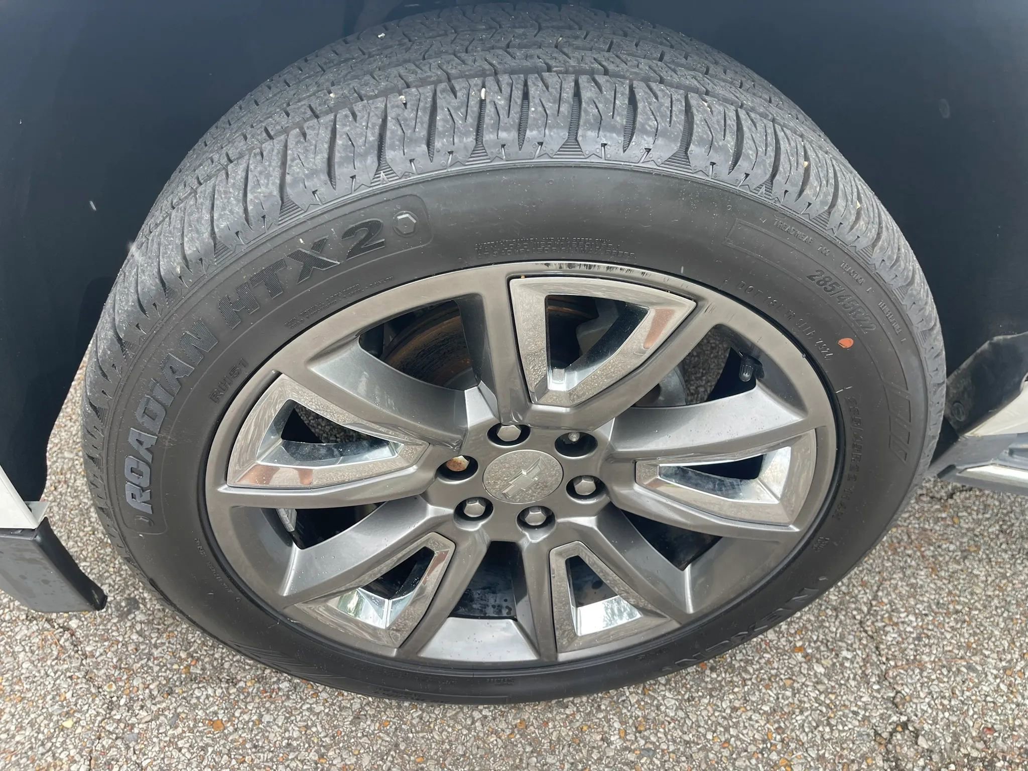 Used 2017 Chevrolet Suburban Premier RWD image 9