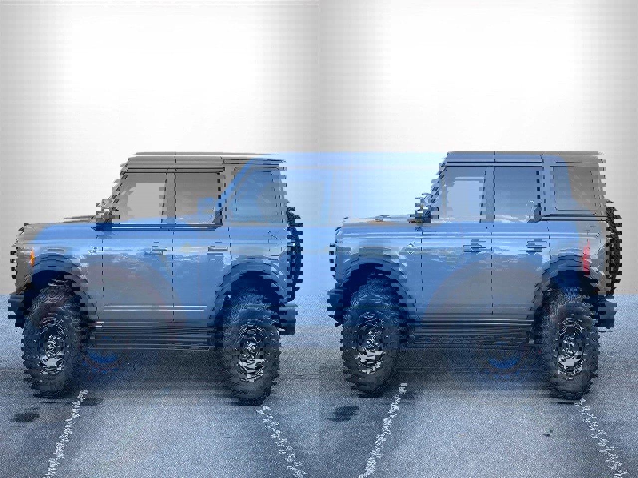 New 2025 Ford Bronco Outer Banks w/ Sasquatch Package image 24