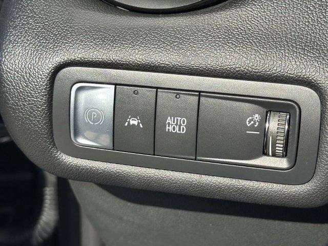 Certified 2025 Chevrolet Blazer EV LT FWD image 11