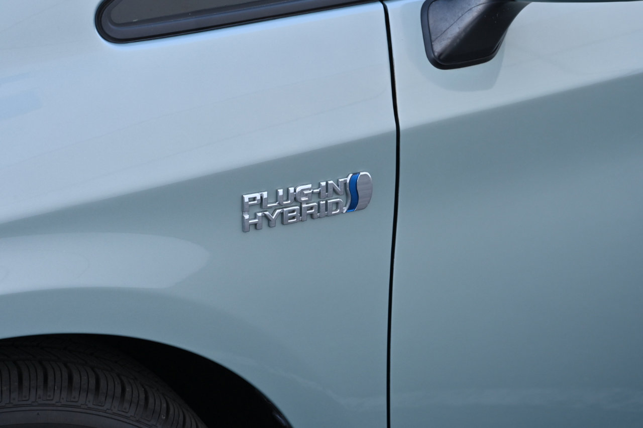 Used 2014 Toyota Prius Prime Plug-In Hybrid FWD image 26