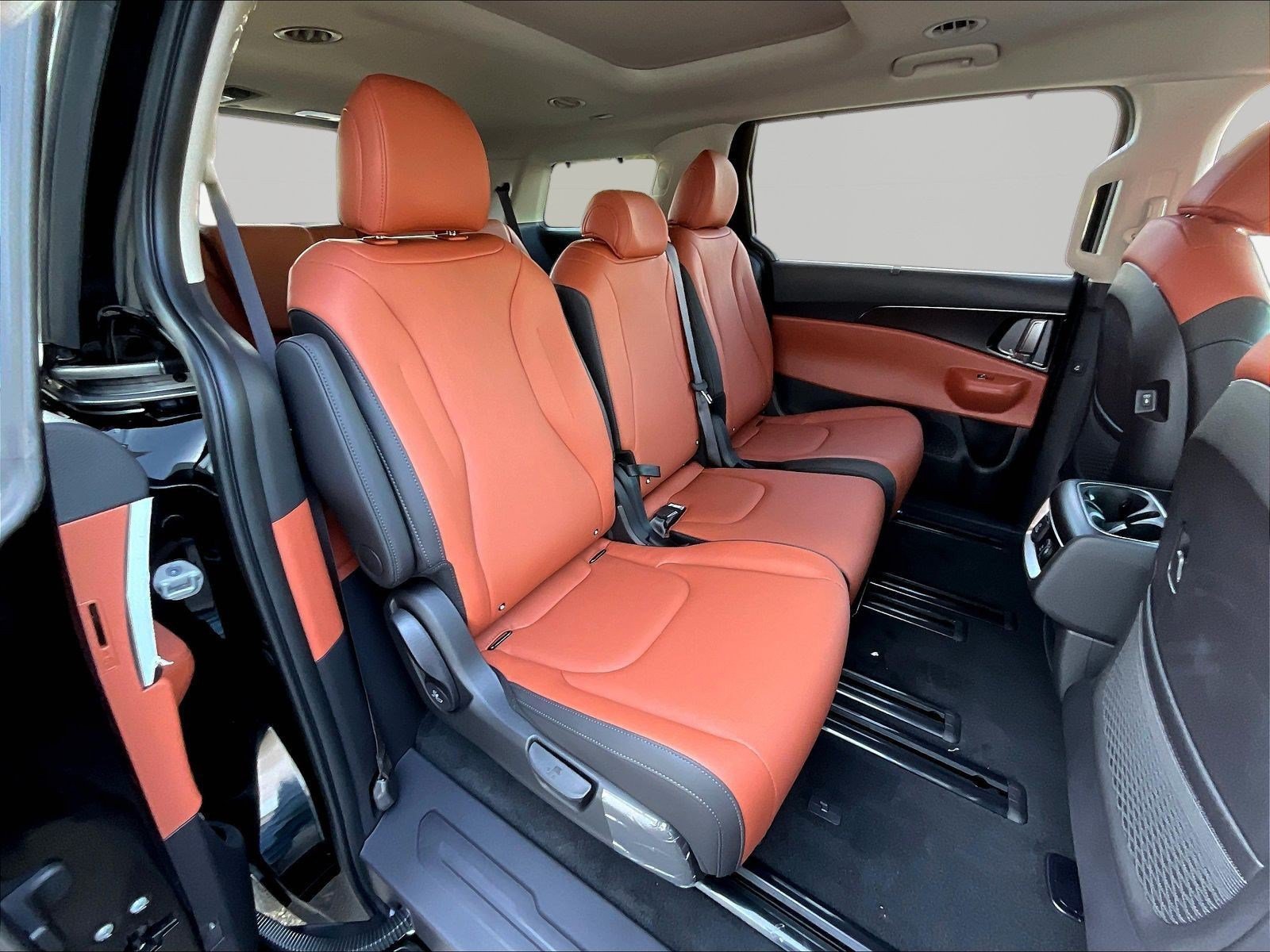 New 2027 Kia Carnival SX FWD image 20