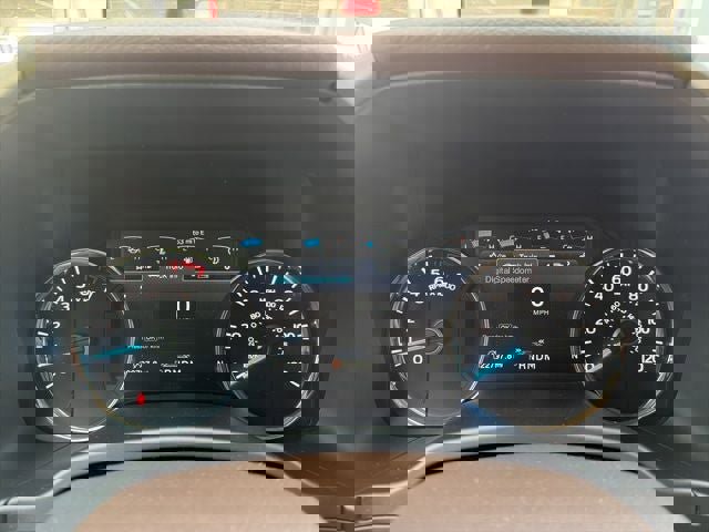 Used 2019 Ford F150 Lariat w/ Equipment Group 502A Luxury image 13