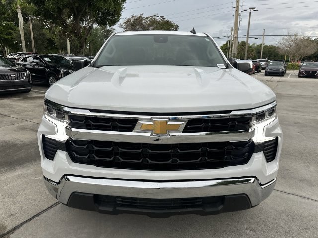 Used 2024 Chevrolet Silverado 1500 LT RWD image 14