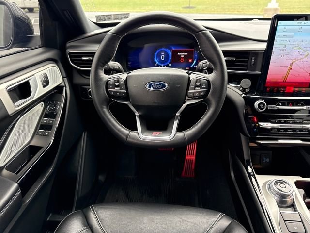 Used 2023 Ford Explorer ST w/ Equipment Group 401A image 20