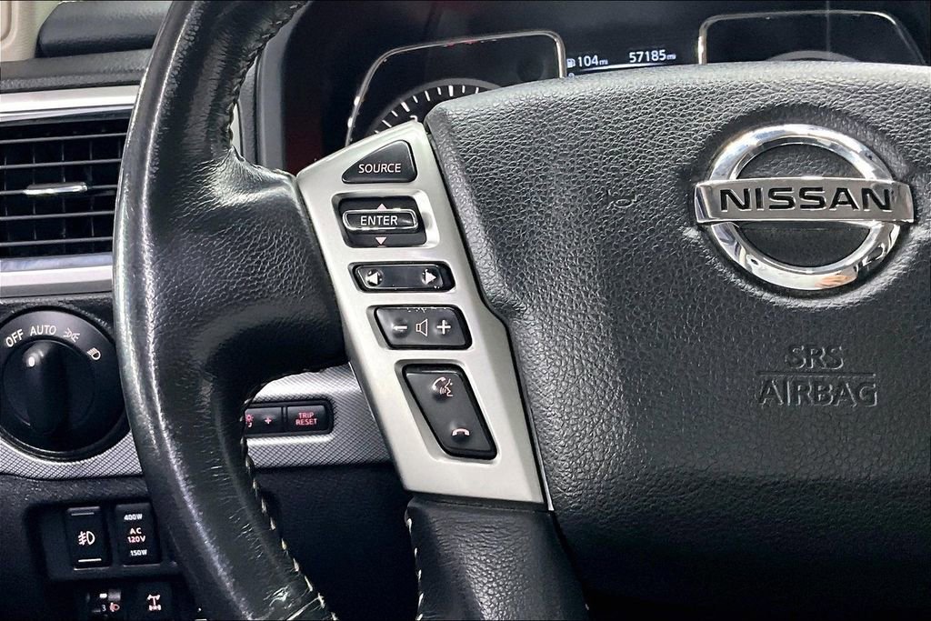 Used 2017 Nissan Titan PRO-4X image 11
