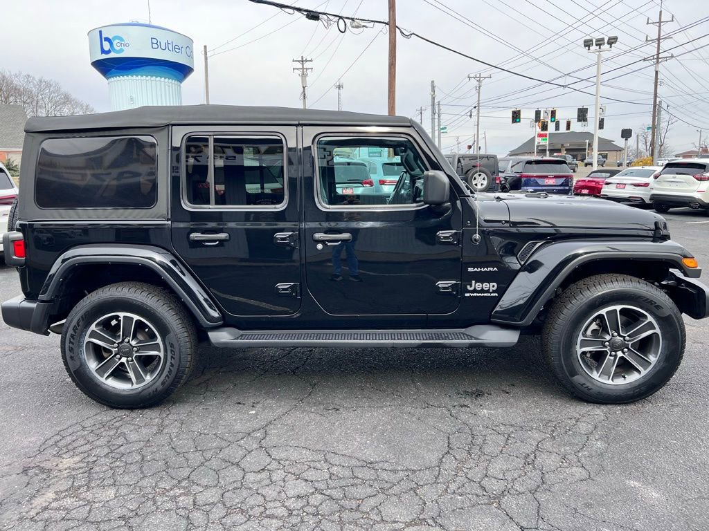Used 2023 Jeep Wrangler Sahara w/ Cold Weather Group image 5