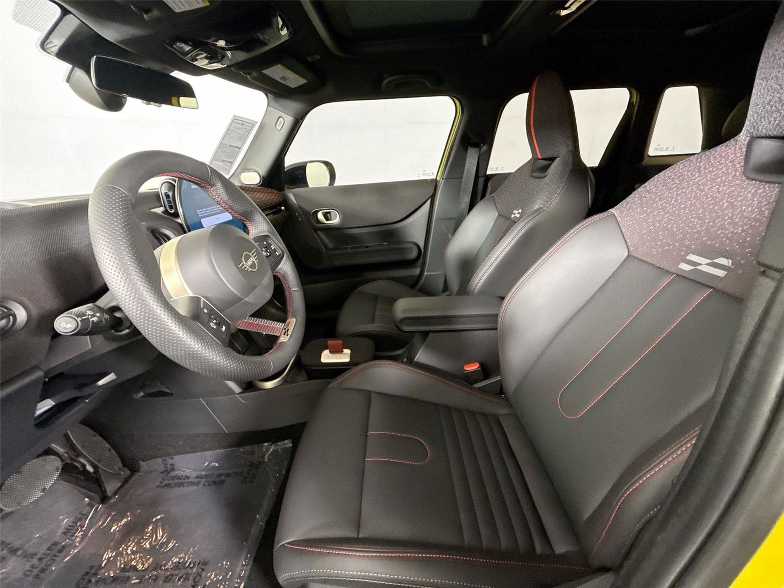 Used 2025 MINI Cooper S FWD image 3