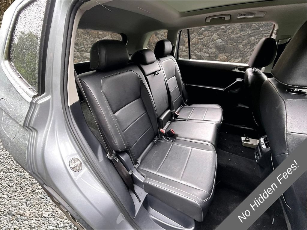 Used 2020 Volkswagen Tiguan SE w/ Panoramic Sunroof Package AWD/4WD image 23