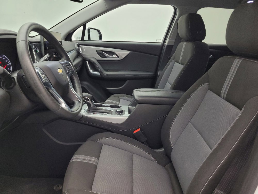 Used 2024 Chevrolet Blazer LT w/ Convenience Package FWD image 17