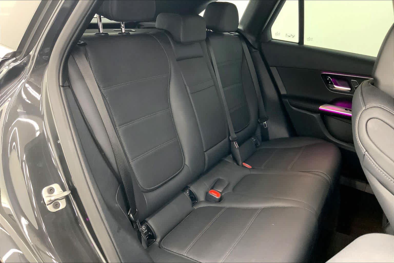 Used 2026 Mercedes-Benz GLC 300 image 13