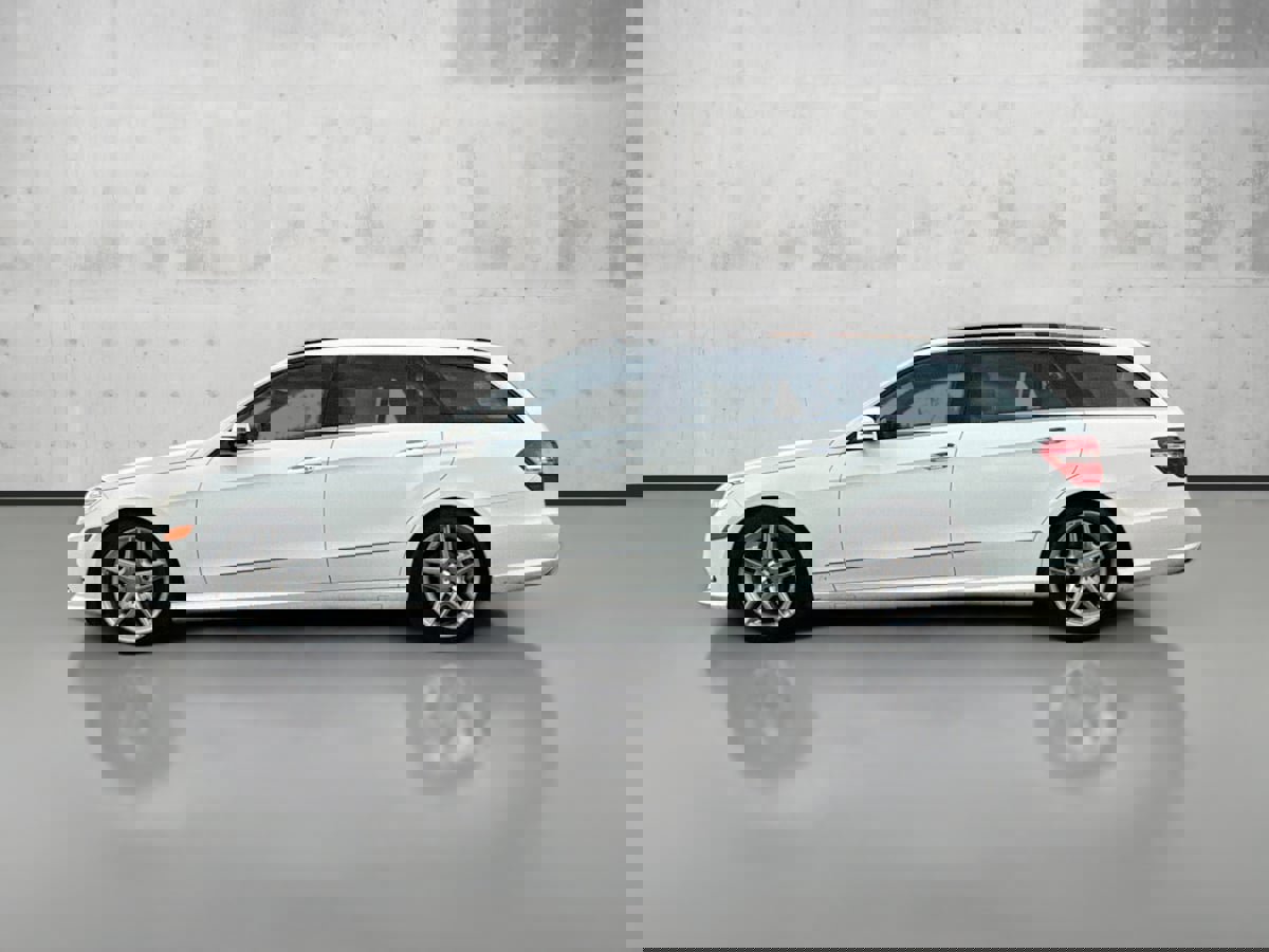 Used 2013 Mercedes-Benz E 350 4MATIC Wagon image 4