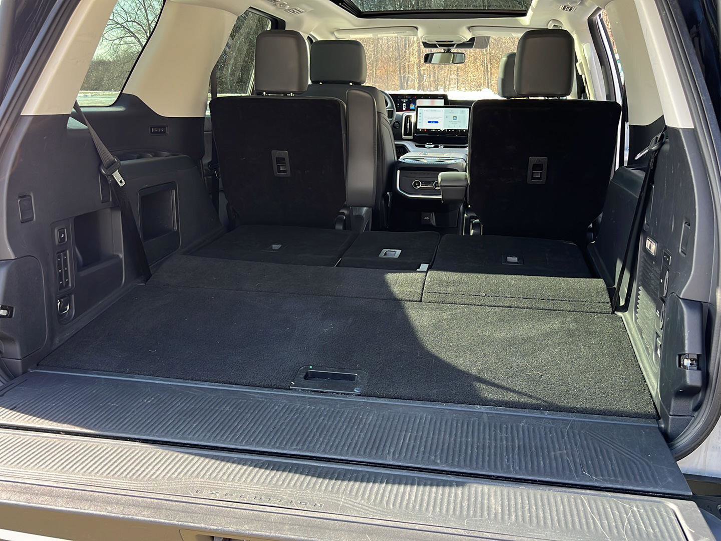 Used 2025 Ford Expedition Active image 22