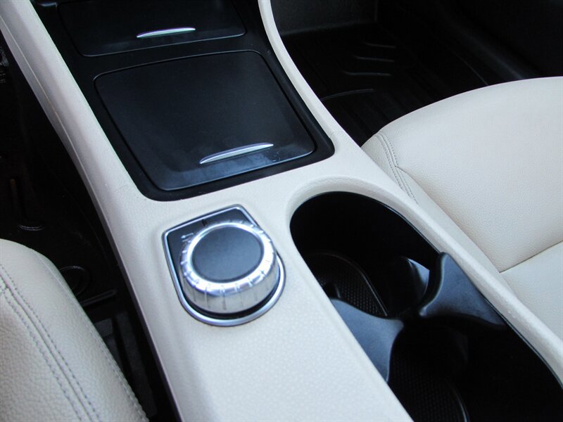 Used 2015 Mercedes-Benz CLA 250 image 22