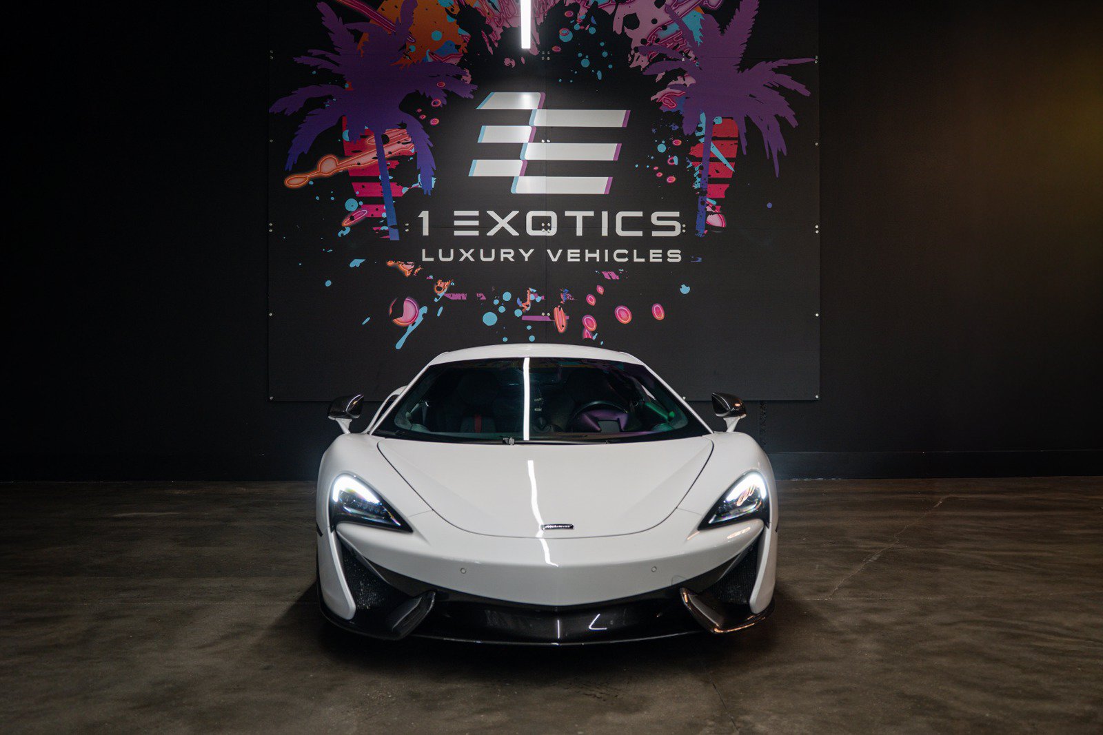 Used 2017 McLaren 570S Coupe RWD image 5