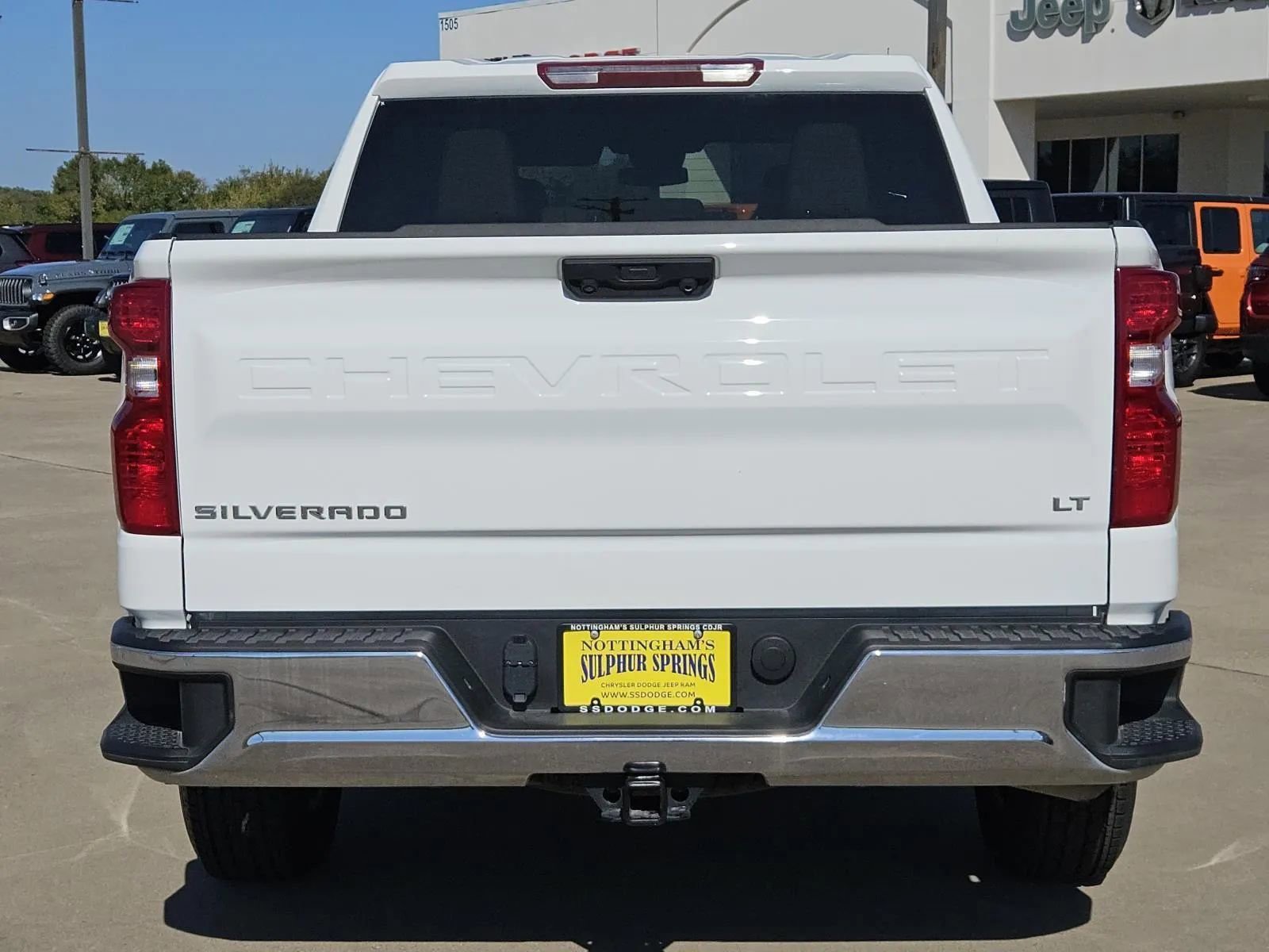 Used 2025 Chevrolet Silverado 1500 LT image 5