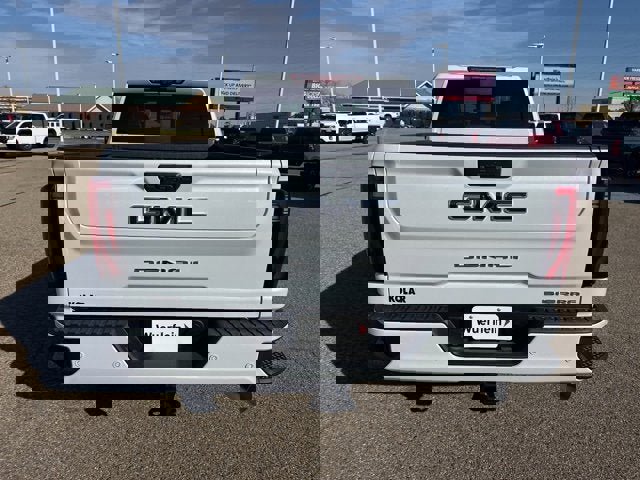 New 2026 GMC Sierra 3500 Denali Ultimate image 3