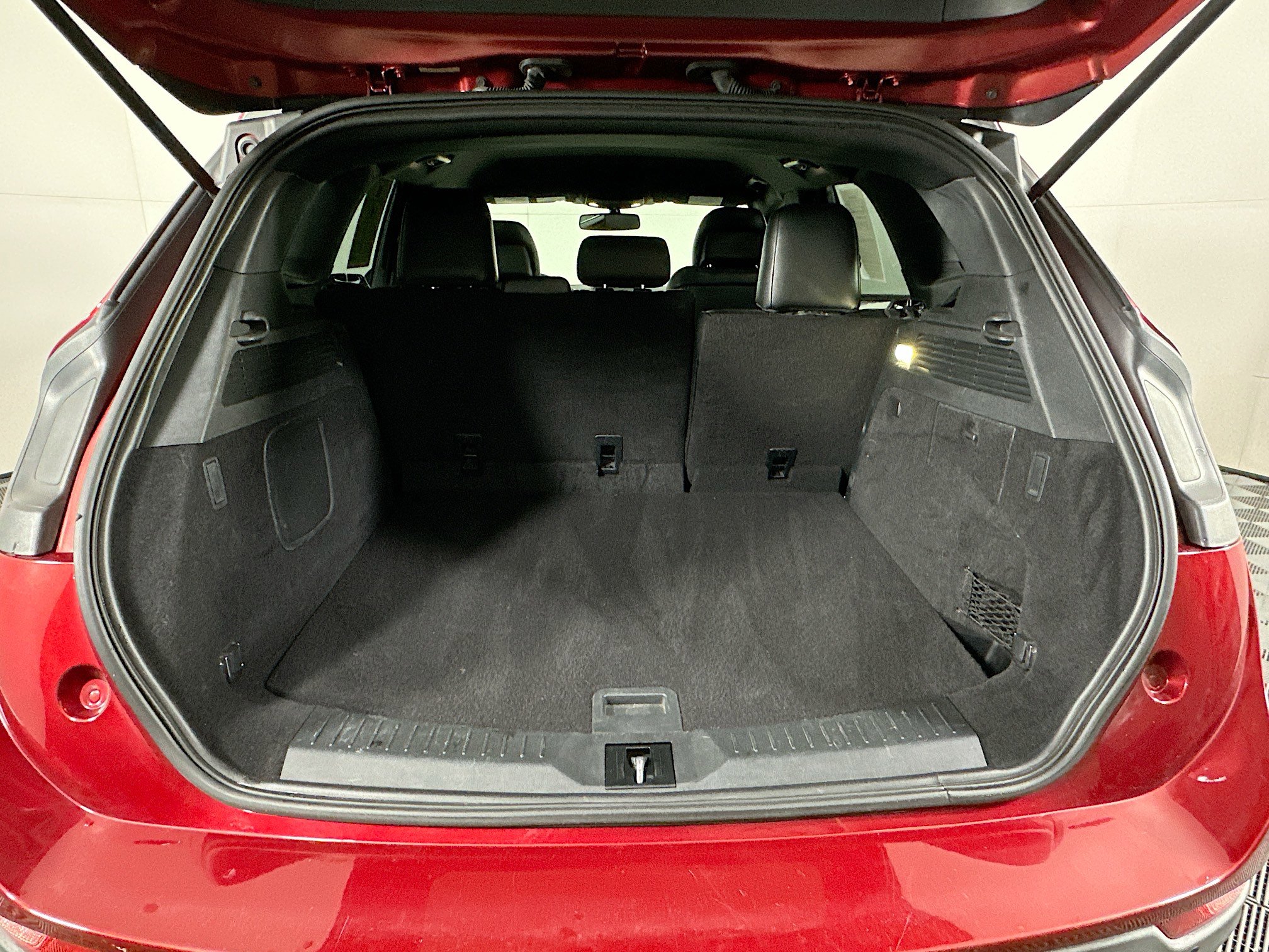 Used 2015 Lincoln MKC FWD image 26