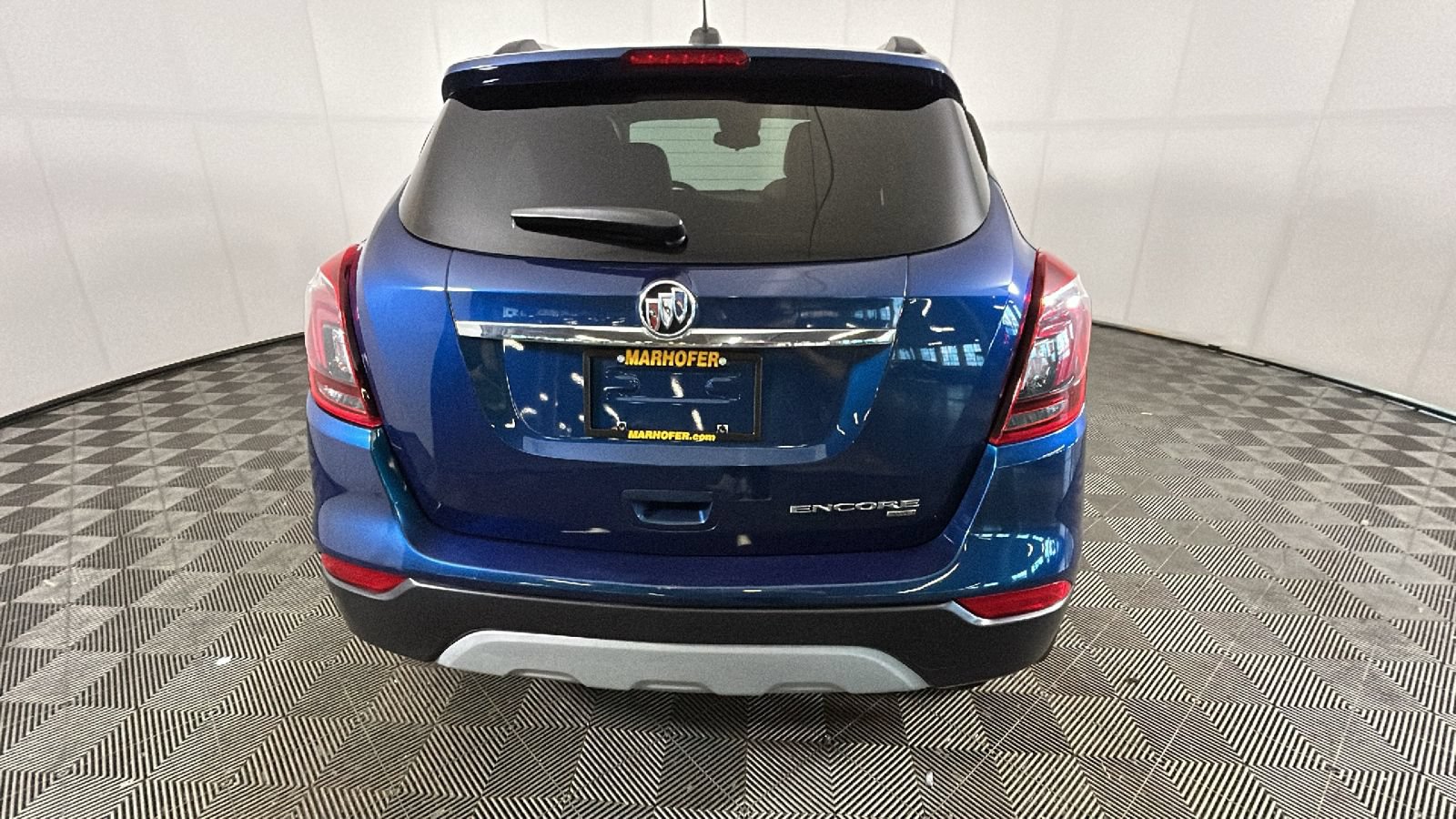 Used 2019 Buick Encore Preferred AWD/4WD image 4
