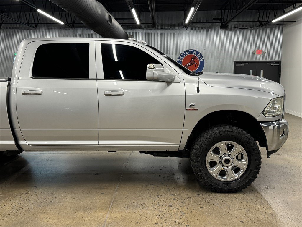 Used 2015 RAM 2500 Tradesman w/ Chrome Appearance Group AWD/4WD image 19