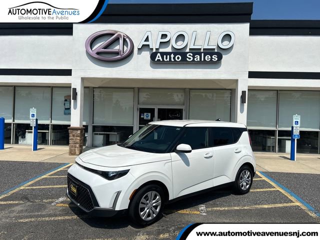 Used 2023 Kia Soul LX