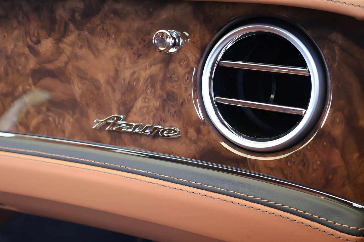 New 2026 Bentley Flying Spur Plug-In Hybrid AWD/4WD image 23