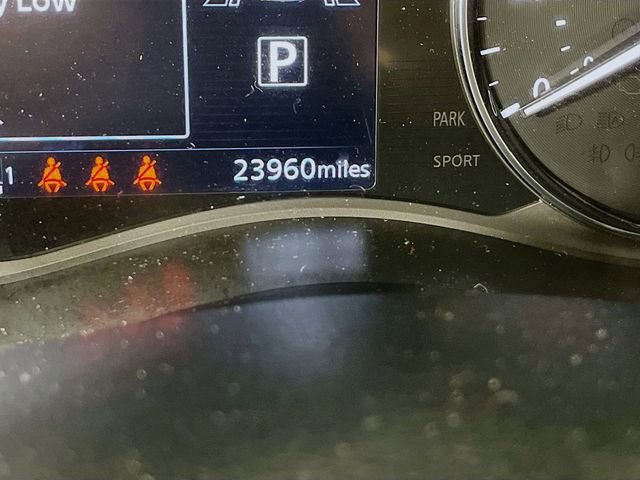 Used 2023 Nissan Kicks SV image 13