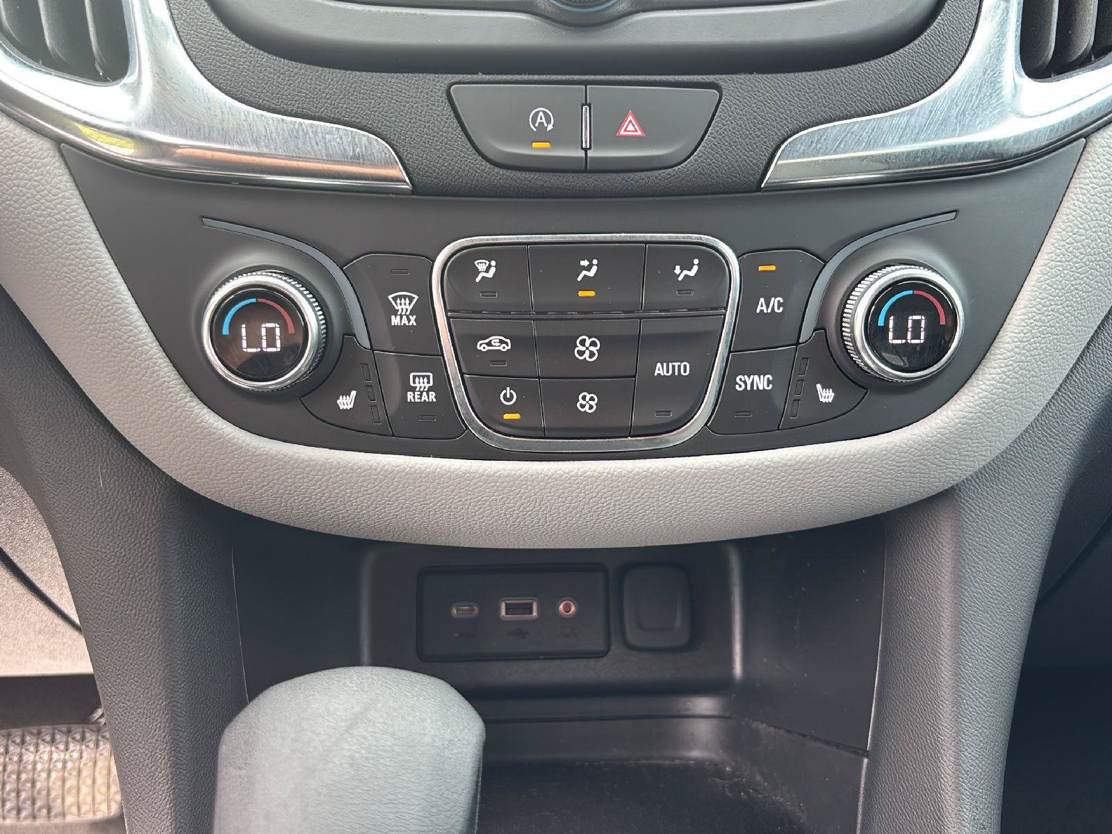 Used 2024 Chevrolet Equinox LT AWD/4WD image 19