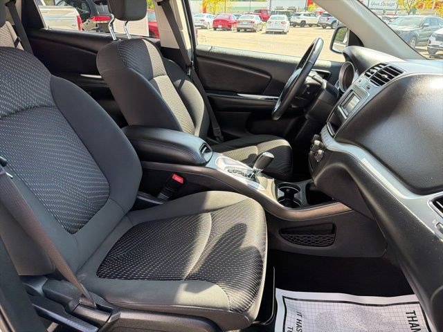 Used 2018 Dodge Journey SE FWD image 20