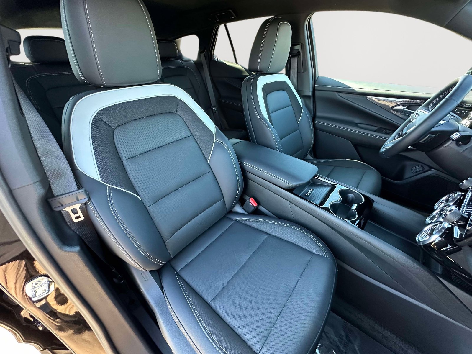 Certified 2025 Chevrolet Blazer EV LT image 28