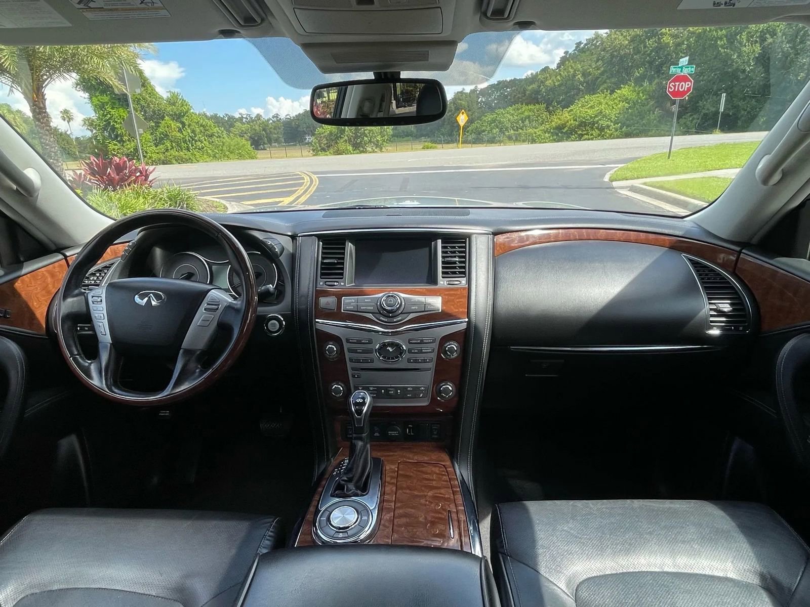 Used 2019 INFINITI QX80 Luxe image 10