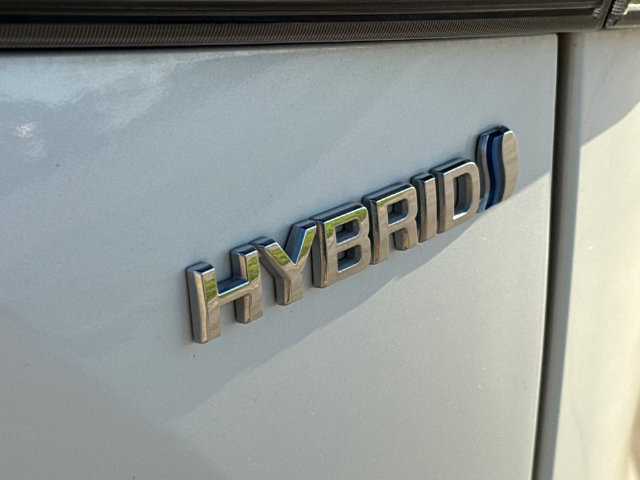 Used 2020 Toyota Highlander Limited FWD image 11