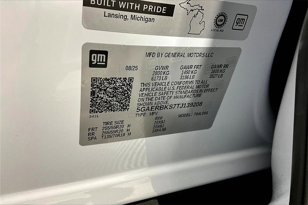 New 2026 Buick Enclave Sport Touring w/ Super Cruise Package image 14