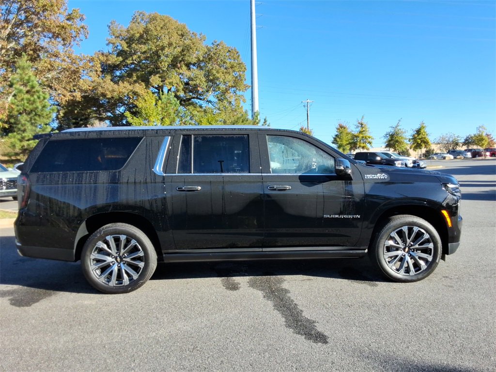 New 2026 Chevrolet Suburban High Country image 4