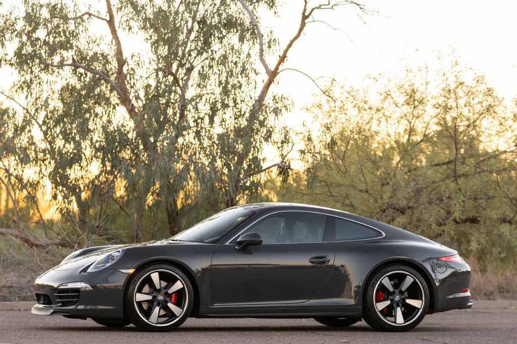 Used 2014 Porsche 911 50th Anniversary Edition RWD image 17