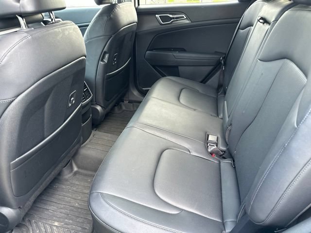 Certified 2026 Kia Sportage EX w/ EX Panoramic Sunroof Package AWD/4WD image 15