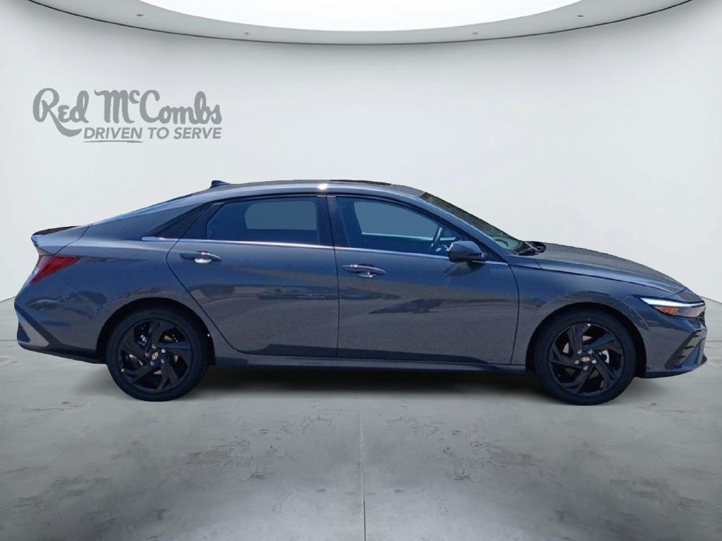 New 2026 Hyundai Elantra SEL Sport FWD image 6