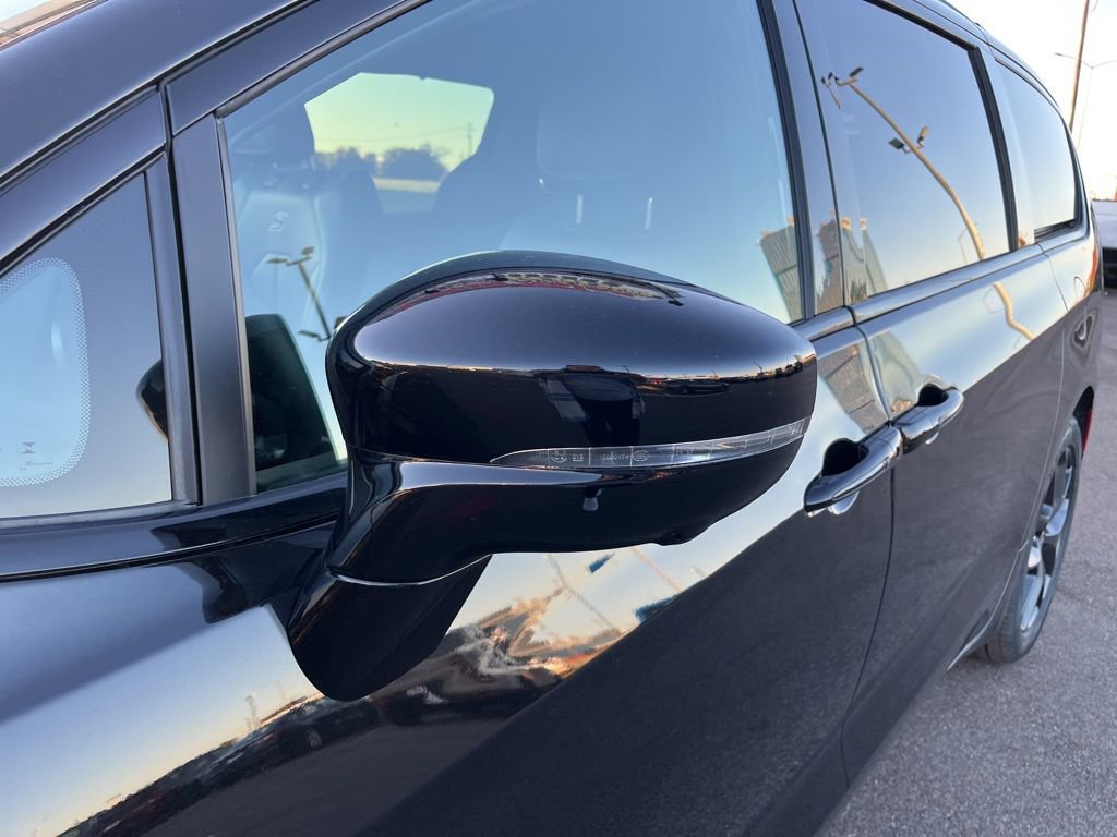 New 2026 Chrysler Pacifica Select w/ S Appearance Package image 56