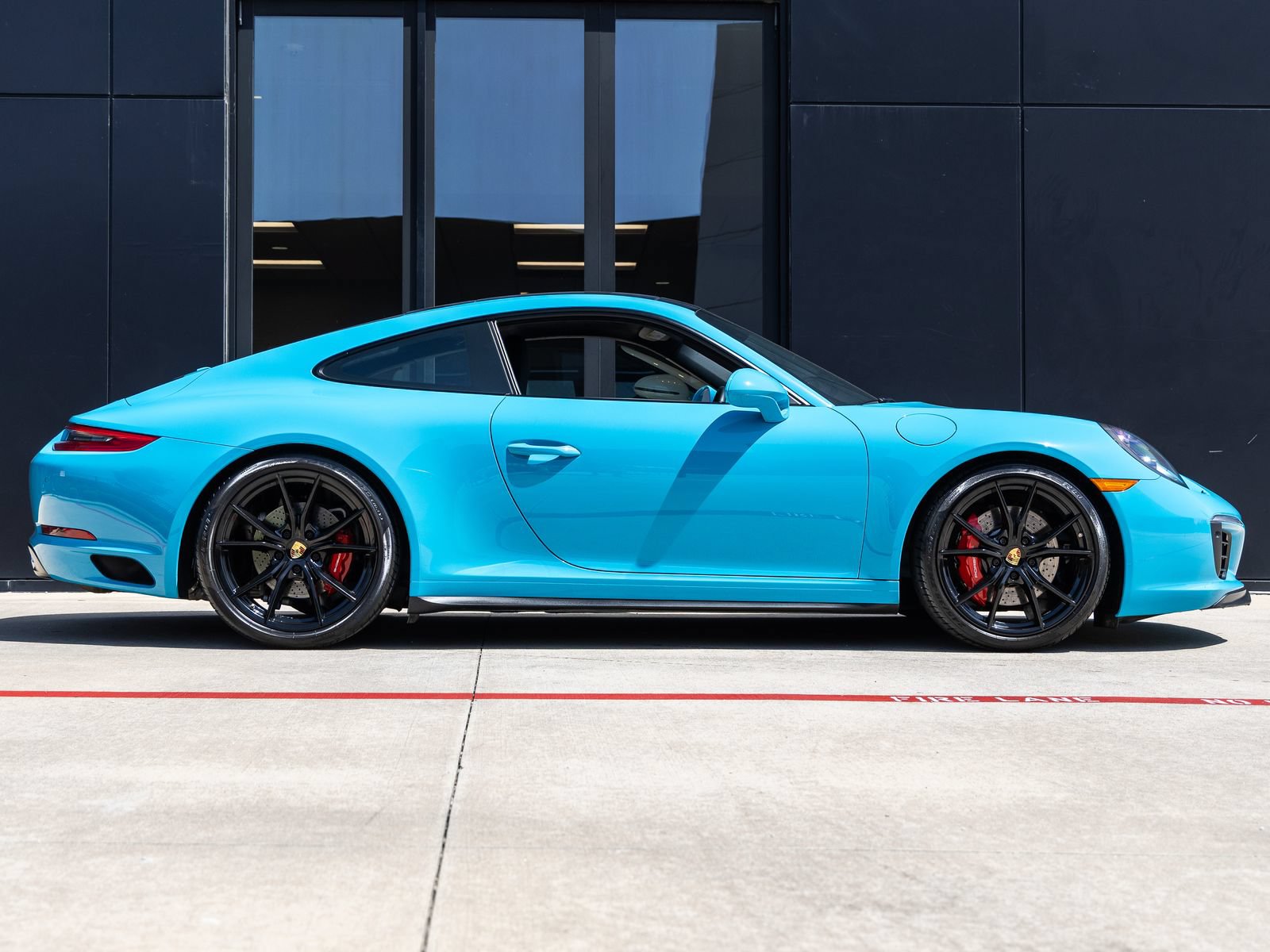 Certified 2017 Porsche 911 Carrera 4S AWD/4WD image 12