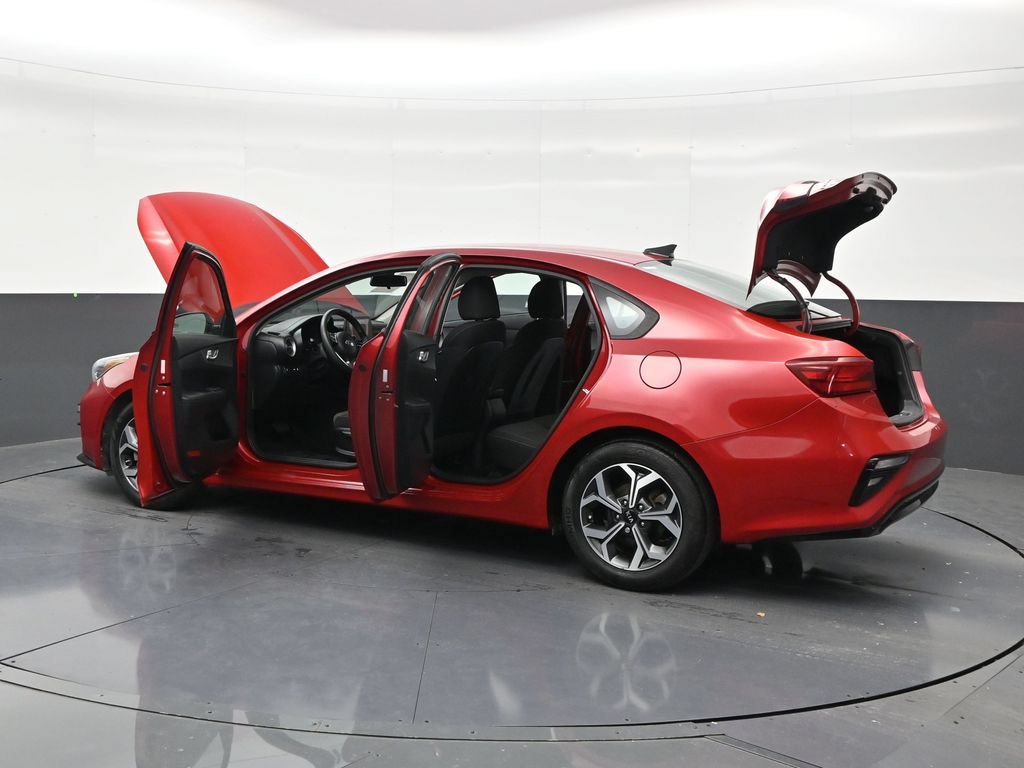 Used 2020 Kia Forte LXS FWD image 32