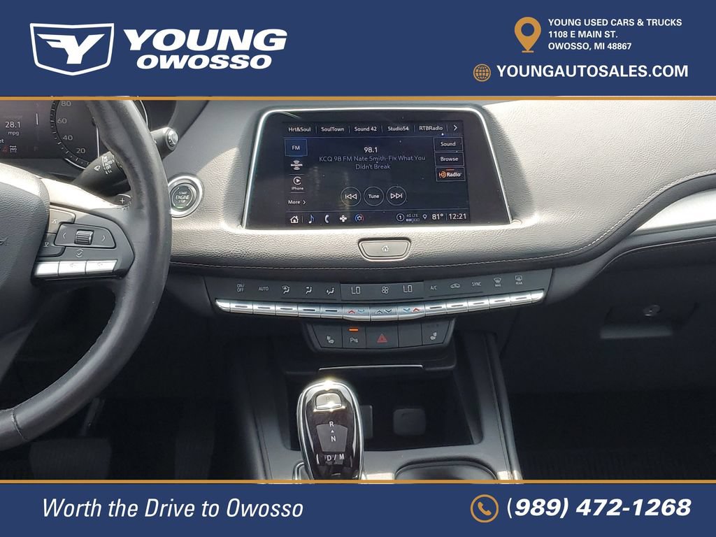 Used 2022 Cadillac XT4 Premium Luxury w/ Cold Weather Package AWD/4WD image 27