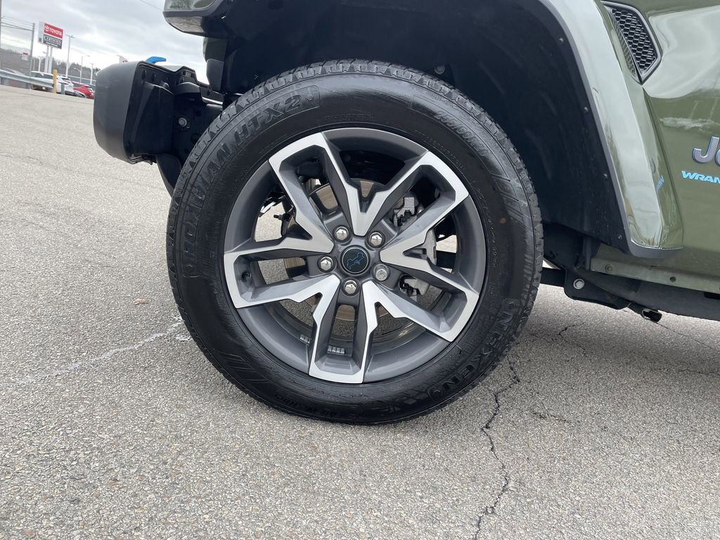 Used 2024 Jeep Wrangler Unlimited w/ Convenience Group image 9