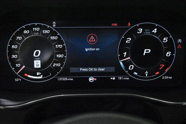 Used 2022 Jaguar F-PACE SVR image 11