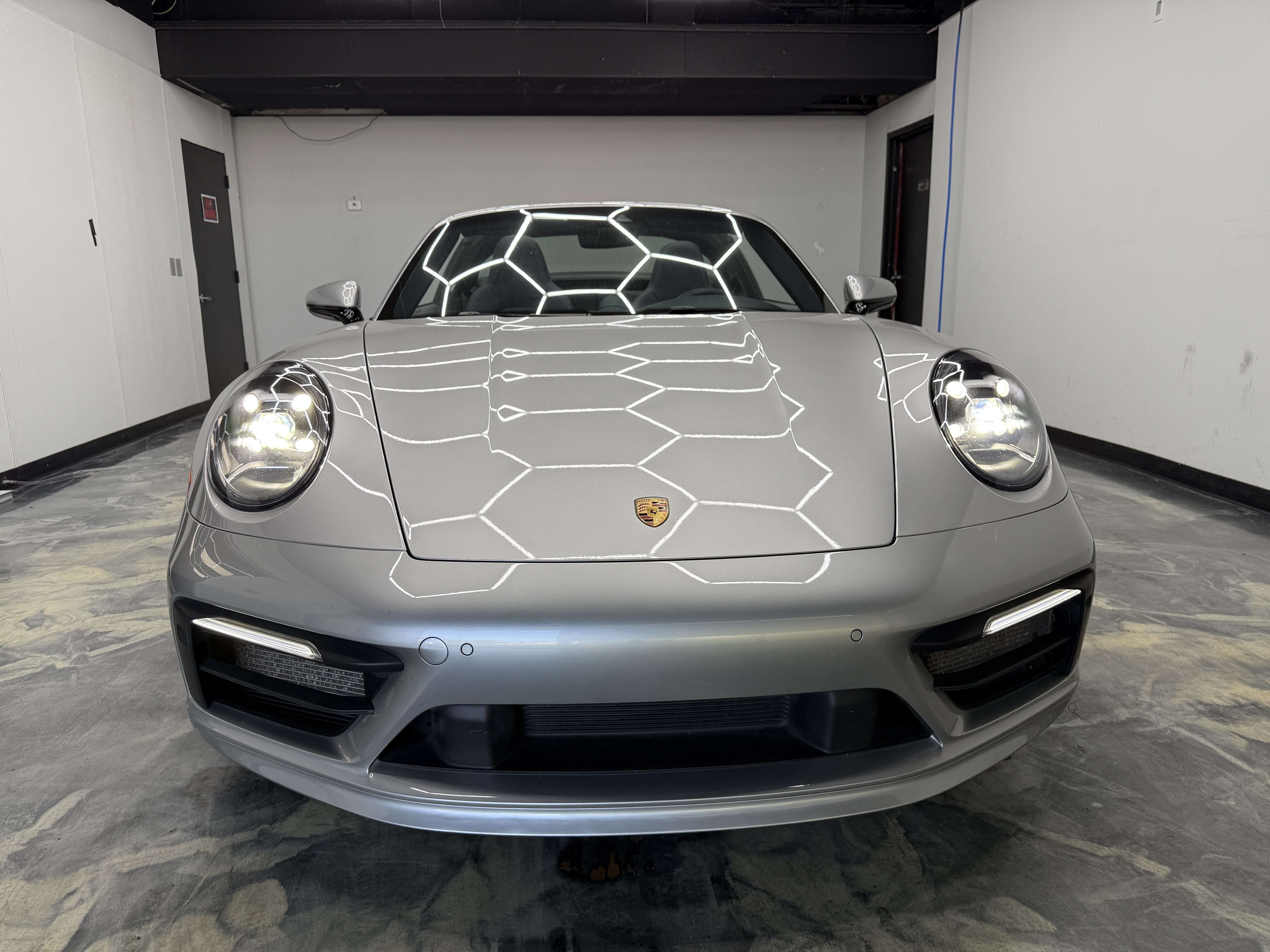 Used 2021 Porsche 911 Targa 4S AWD/4WD image 8