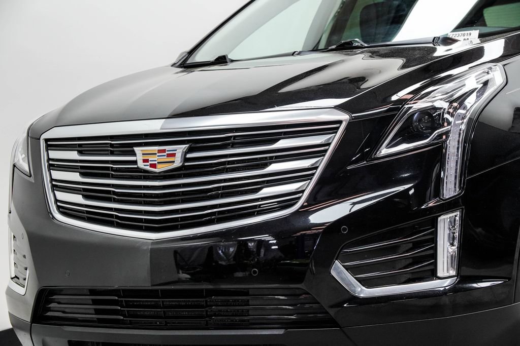 Used 2019 Cadillac XT5 Premium Luxury image 2