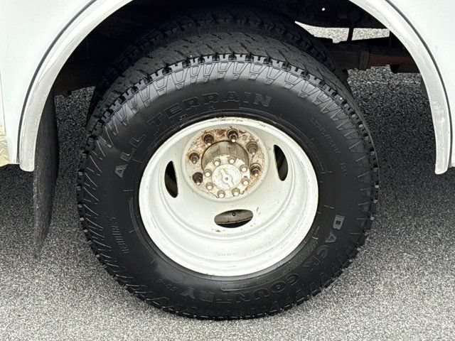 Used 2003 Ford F350 XL AWD/4WD image 6